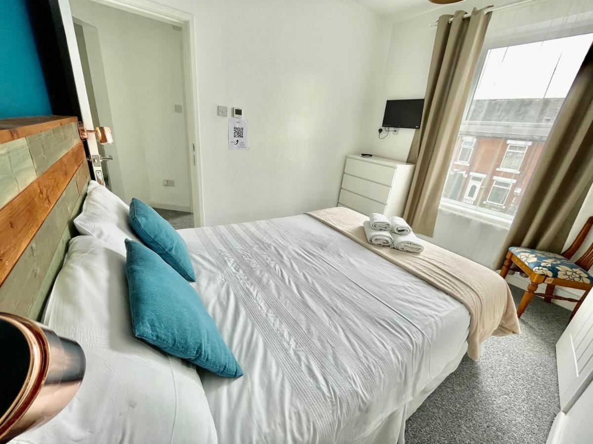 The Corner House - Modern Chesterfield Town Centre Apartments エクステリア 写真