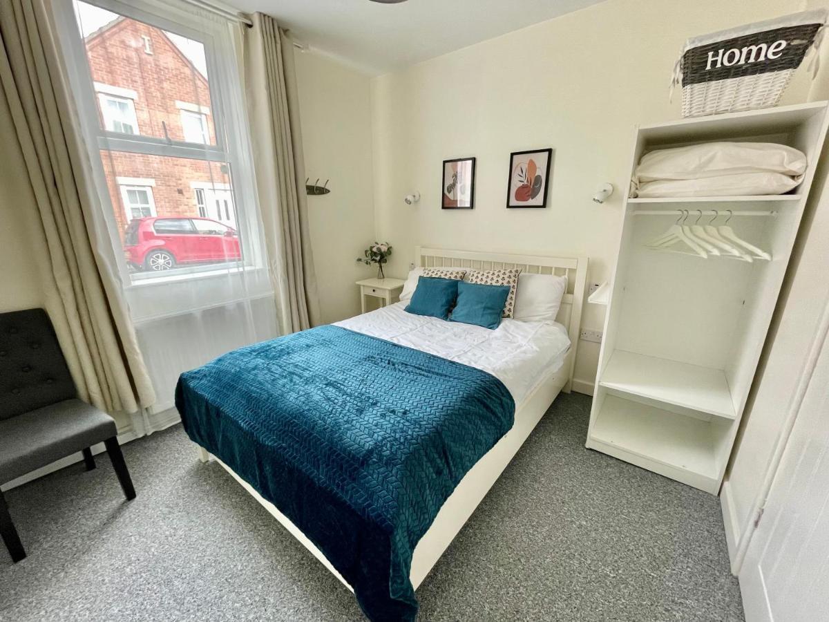 The Corner House - Modern Chesterfield Town Centre Apartments エクステリア 写真