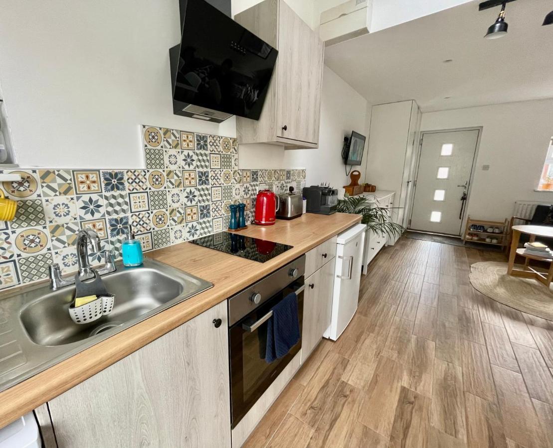 The Corner House - Modern Chesterfield Town Centre Apartments エクステリア 写真